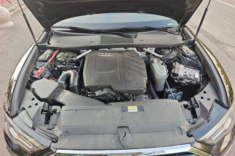 Used Audi A6L 2023 Revised 45 TFSI Prestige Dynamic Edition Engine Bay
