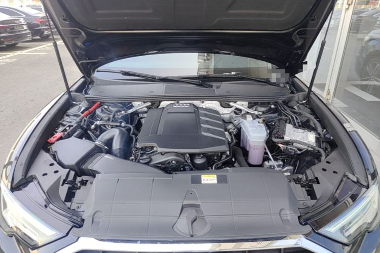 Used Audi A6L 2023 40 TFSI Luxury Dynamic Model Engine Bay
