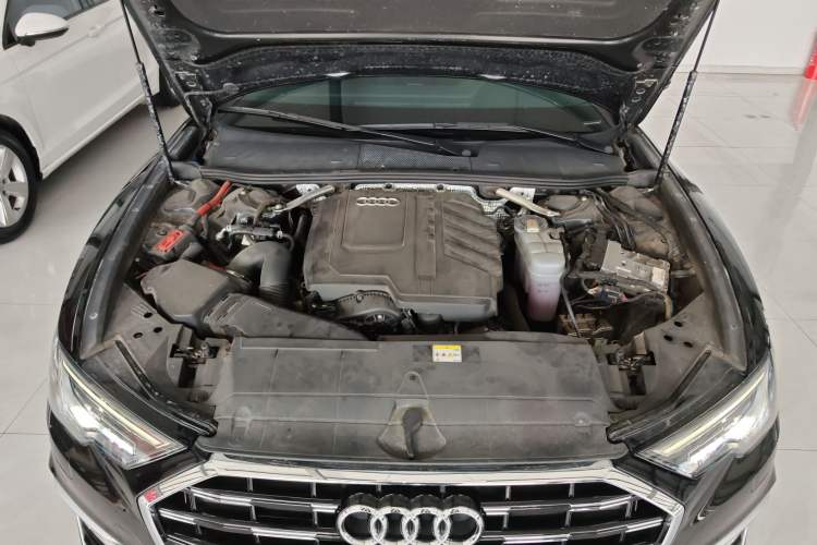 Used Audi A6L 2023 Revised 45 TFSI Prestige Dynamic Edition Engine Bay