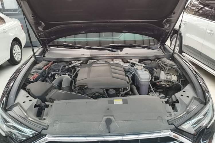 Used Audi A6L 2023 45 TFSI Prestige Elegant Edition Engine Bay