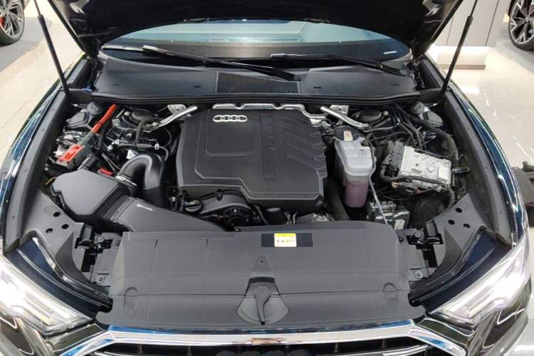 Used Audi A6L 2023 Revised 45 TFSI Prestige Dynamic Edition Engine Bay