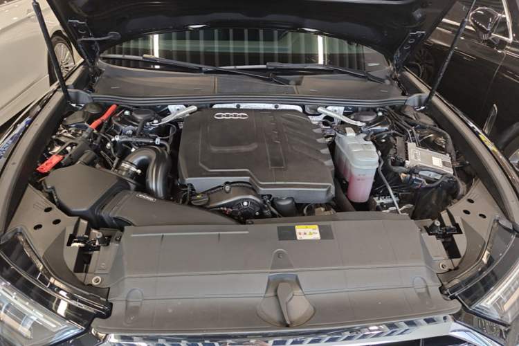 Used Audi A6L 2023 Revised 40 TFSI Luxury Dynamic Edition Engine Bay