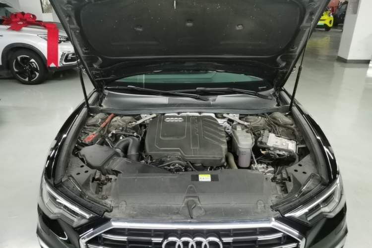Used Audi A6L 2023 Revised 45 TFSI Prestige Dynamic Edition Engine Bay
