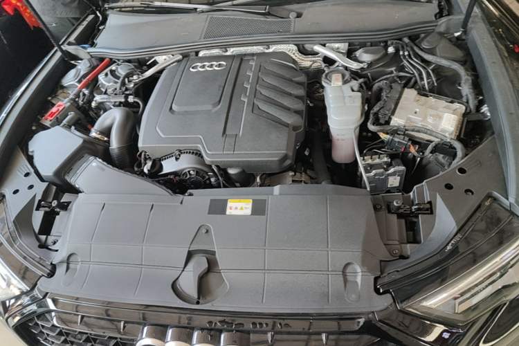 Used Audi A6L 2023 Revised 45 TFSI Prestige Dynamic Edition Engine Bay