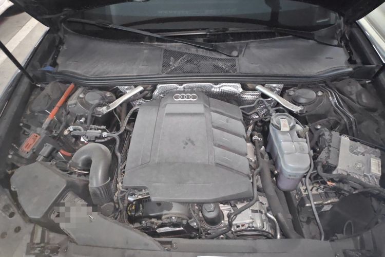 Used Audi A6L 2023 40 TFSI Luxury Dynamic Model Engine Bay