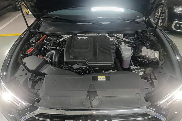 Used Audi A6L 2023 45 TFSI quattro Prestige Dynamic Edition Engine Bay