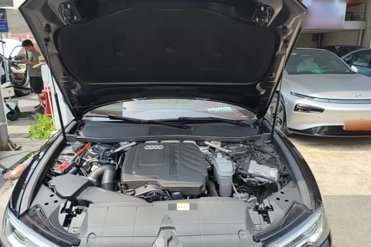 Used Audi A6L 2023 Revised 45 TFSI Prestige Dynamic Edition Engine Bay