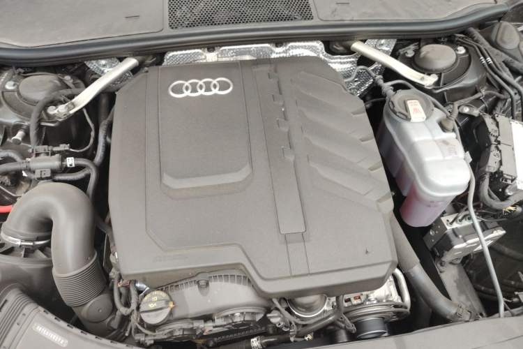 Used Audi A6L 2023 Revised 45 TFSI Prestige Dynamic Edition Engine Bay