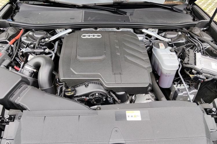 Used Audi A6L 2023 Revised 40 TFSI Luxury Dynamic Edition Engine Bay