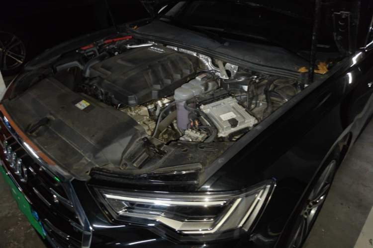 Used Audi A6L 2023 Revised 40 TFSI Luxury Dynamic Edition Engine Bay Left