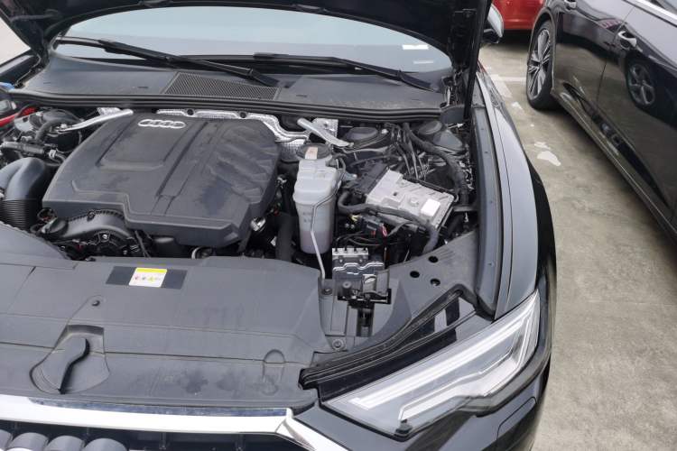 Used Audi A6L 2023 45 TFSI Prestige Elegant Edition Engine Bay Left