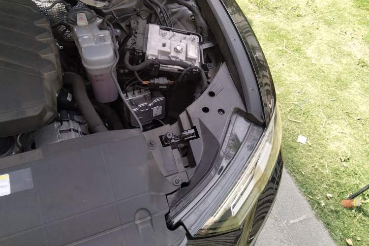 Used Audi A6L 2023 45 TFSI Prestige Dynamic Edition Engine Bay Left