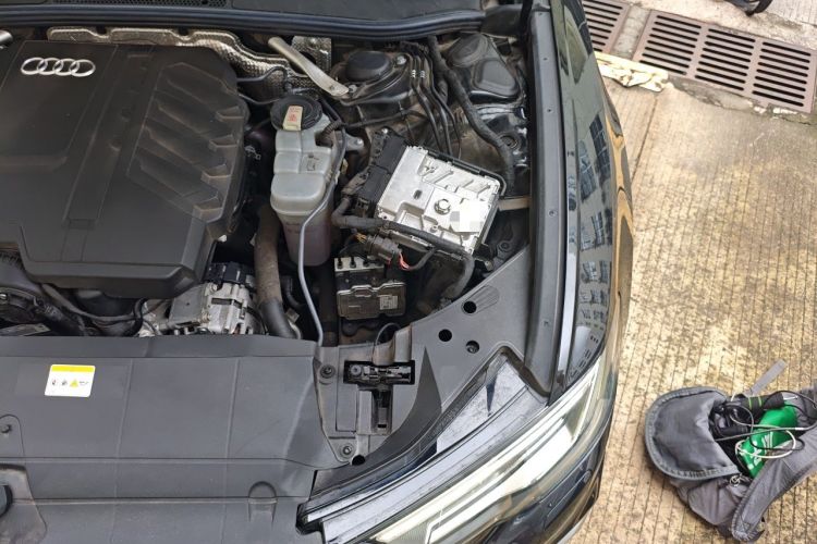 Used Audi A6L 2023 Revised 45 TFSI Prestige Dynamic Edition Engine Bay Left