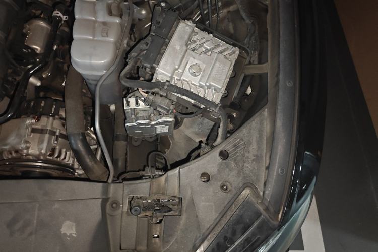 Used Audi A6L 2023 45 TFSI quattro Prestige Dynamic Edition Engine Bay Left