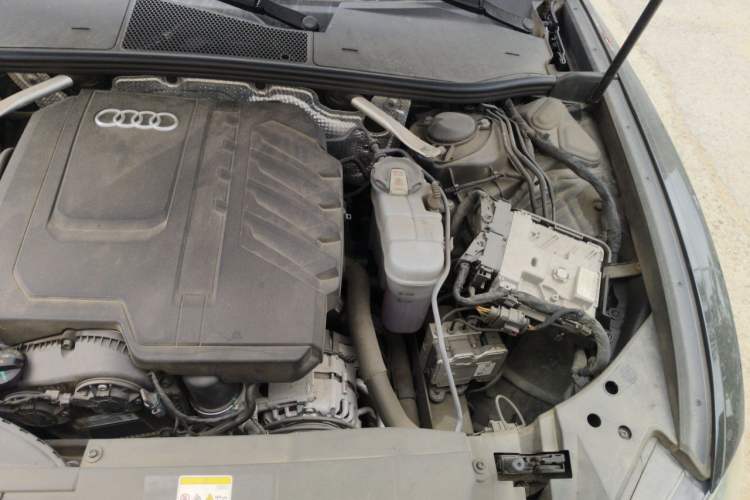 Used Audi A6L 2023 Revised Edition 45 TFSI quattro Prestige Dynamic Version Engine Bay Left