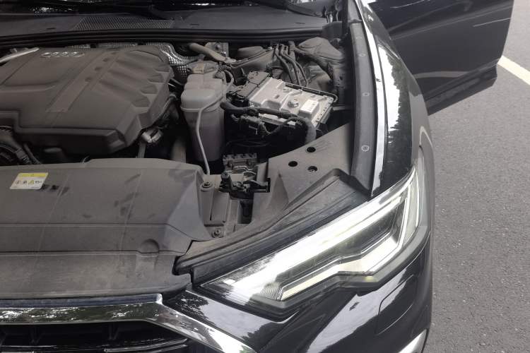 Used Audi A6L 2023 Revised 45 TFSI Prestige Dynamic Edition Engine Bay Left