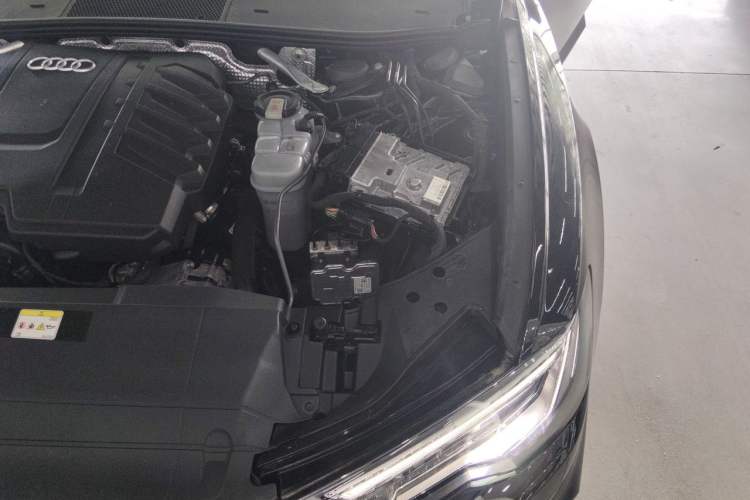 Used Audi A6L 2023 Revised 45 TFSI Prestige Dynamic Edition Engine Bay Left