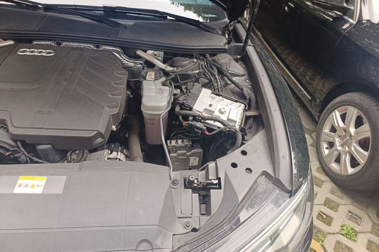 Used Audi A6L 2023 Revised 45 TFSI Prestige Dynamic Edition Engine Bay Left