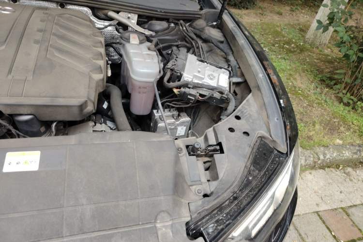 Used Audi A6L 2023 Revised 45 TFSI Prestige Dynamic Edition Engine Bay Left