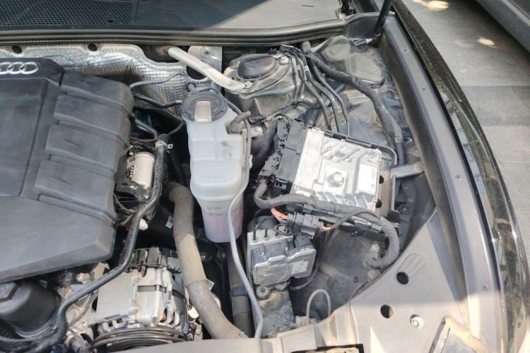 Used Audi A6L 2023 45 TFSI quattro Prestige Dynamic Edition Engine Bay Left