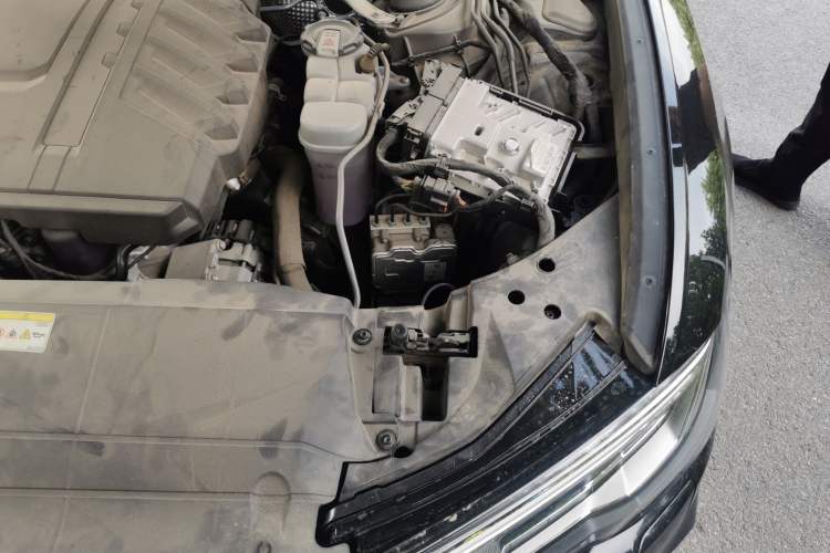 Used Audi A6L 2023 Revised 45 TFSI Prestige Dynamic Edition Engine Bay Left