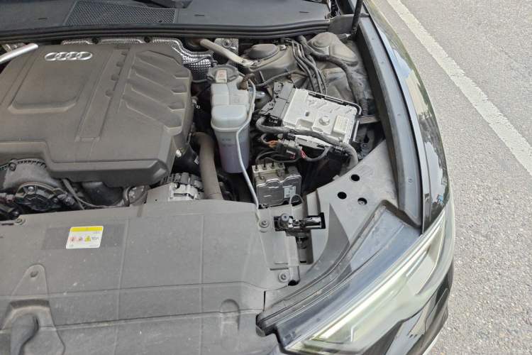 Used Audi A6L 2023 Revised 45 TFSI Prestige Dynamic Edition Engine Bay Left