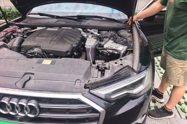 Used Audi A6L 2023 Revised 45 TFSI Prestige Elegant Edition Engine Bay Left