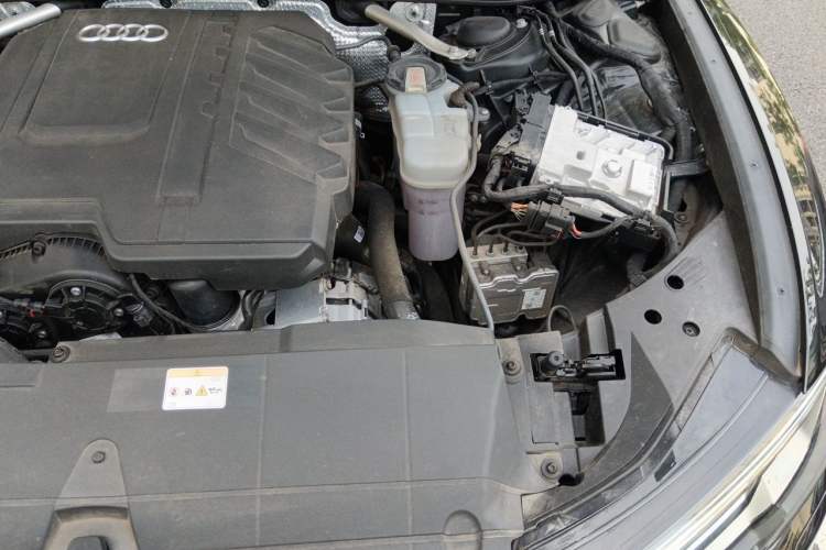 Used Audi A6L 2023 Revised 45 TFSI quattro Prestige Elegant Edition Engine Bay Left
