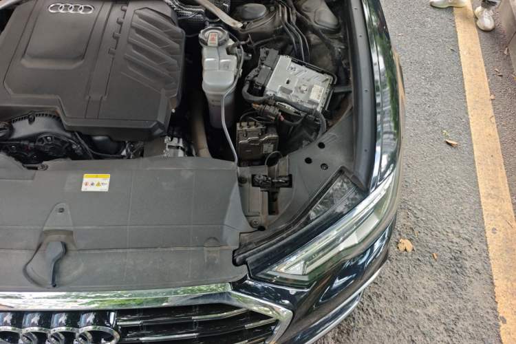 Used Audi A6L 2023 Revised 45 TFSI Prestige Dynamic Edition Engine Bay Left