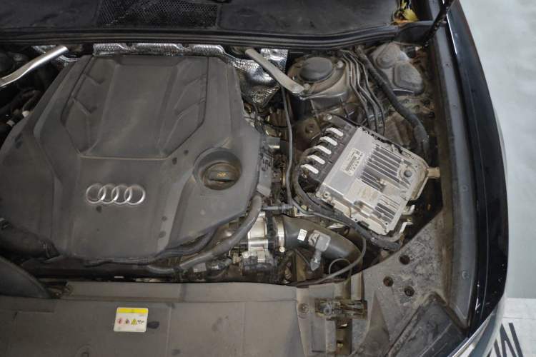 Used Audi A6L 2023 55 TFSI quattro Prestige Dynamic Edition Engine Bay Left