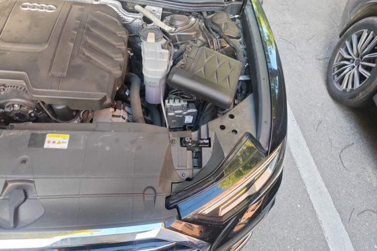 Used Audi A6L 2023 Revised Edition 45 TFSI quattro Prestige Dynamic Version Engine Bay Left