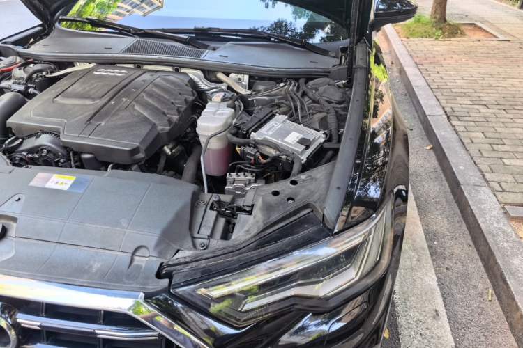 Used Audi A6L 2023 Revised 40 TFSI Luxury Dynamic Edition Engine Bay Left