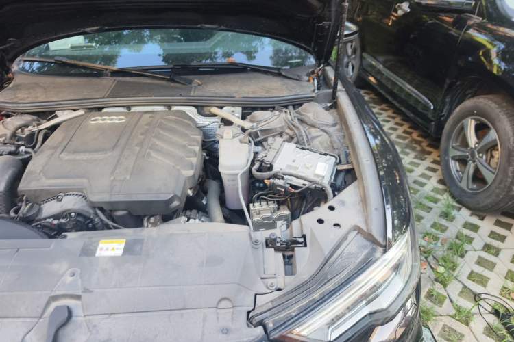 Used Audi A6L 2023 45 TFSI Prestige Elegant Edition Engine Bay Left