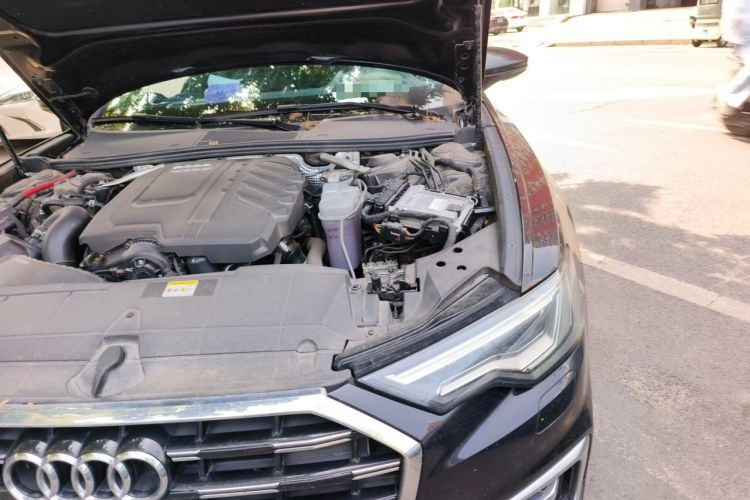 Used Audi A6L 2023 40 TFSI Luxury Dynamic Model Engine Bay Left