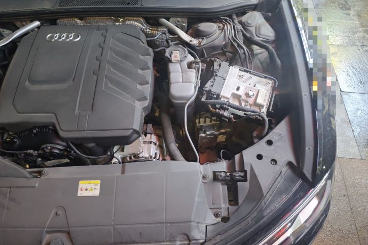 Used Audi A6L 2023 Revised Edition 45 TFSI quattro Prestige Dynamic Version Engine Bay Left