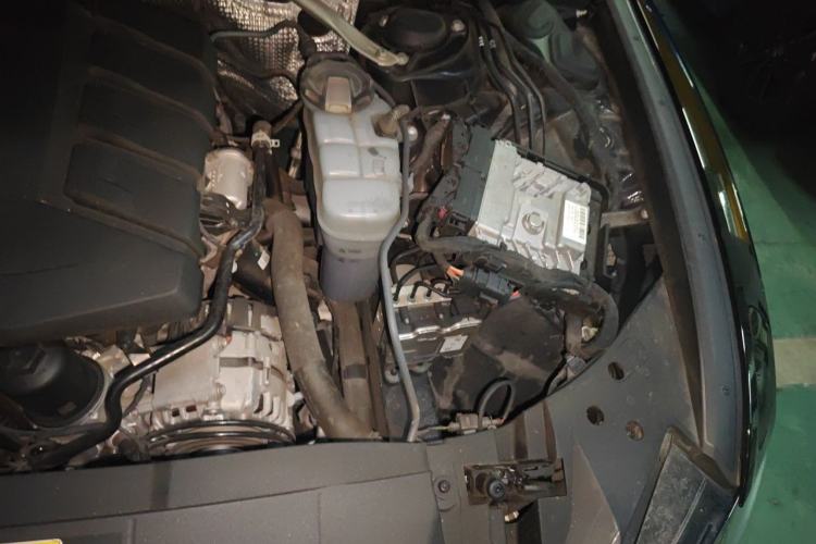 Used Audi A6L 2023 40 TFSI Luxury Prestige Edition Engine Bay Left