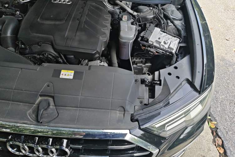 Used Audi A6L 2023 Revised 45 TFSI Prestige Dynamic Edition Engine Bay Left
