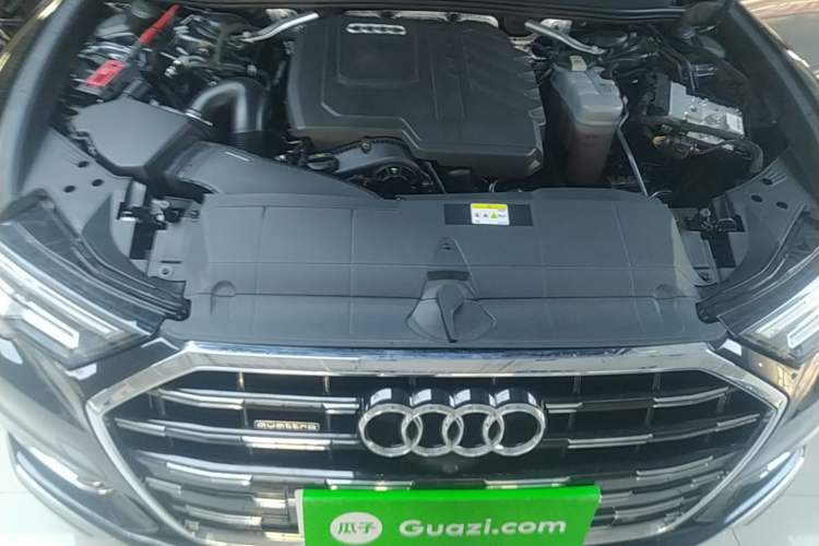 Used Audi A6L 2023 Revised Edition 45 TFSI quattro Prestige Dynamic Version Engine Bay