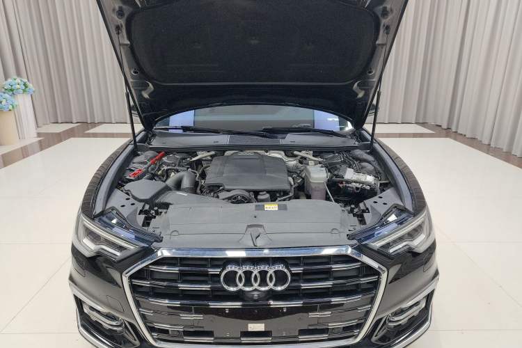 Used Audi A6L 2023 45 TFSI Prestige Dynamic Edition Engine Bay