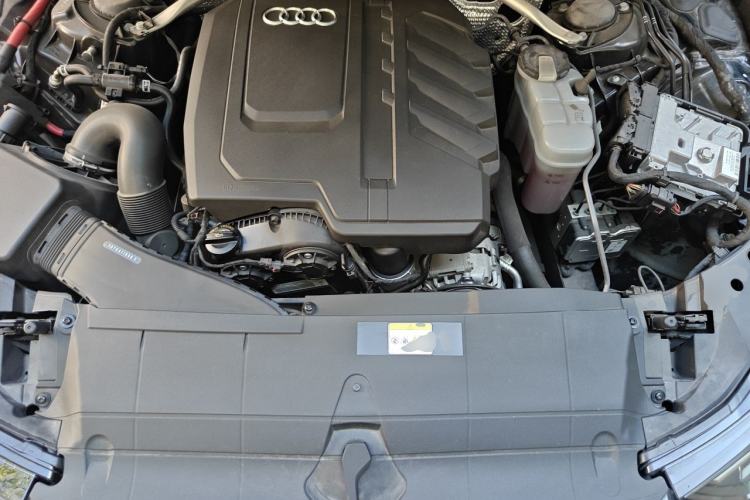 Used Audi A6L 2023 Revised Edition 45 TFSI quattro Prestige Dynamic Version Engine Bay
