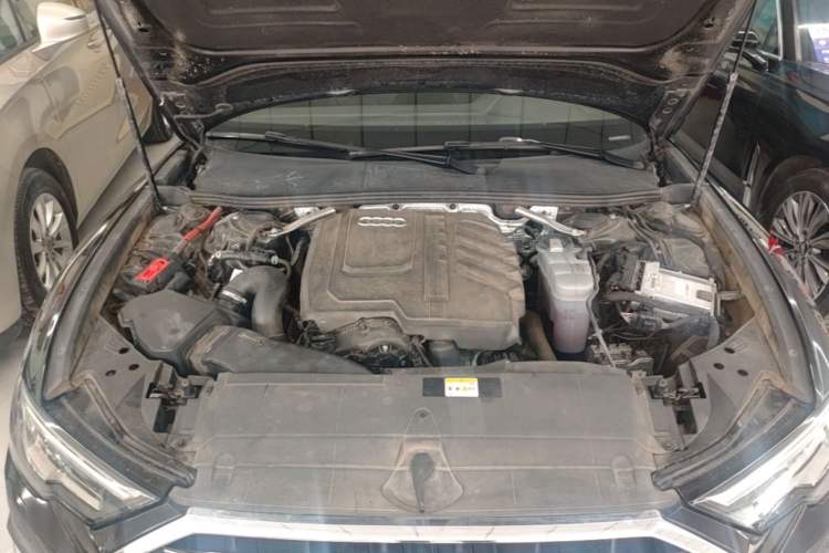 Used Audi A6L 2023 Revised 40 TFSI Luxury Dynamic Edition Engine Bay