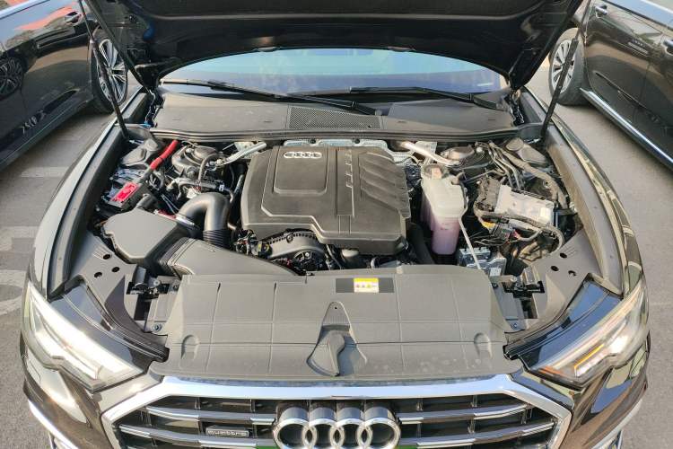 Used Audi A6L 2023 Revised Edition 45 TFSI quattro Prestige Dynamic Version Engine Bay