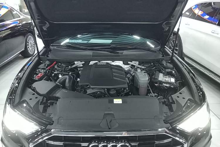 Used Audi A6L 2023 45 TFSI quattro Prestige Dynamic Edition Engine Bay