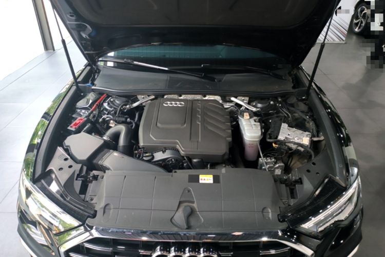 Used Audi A6L 2023 Revised Edition 45 TFSI quattro Prestige Dynamic Version Engine Bay