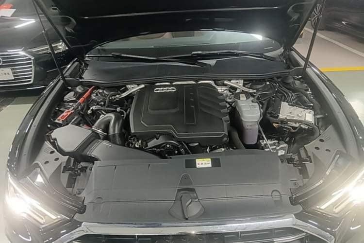 Used Audi A6L 2023 45 TFSI quattro Prestige Dynamic Edition Engine Bay