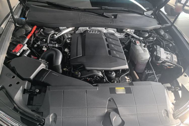 Used Audi A6L 2023 40 TFSI Luxury Prestige Edition Engine Bay