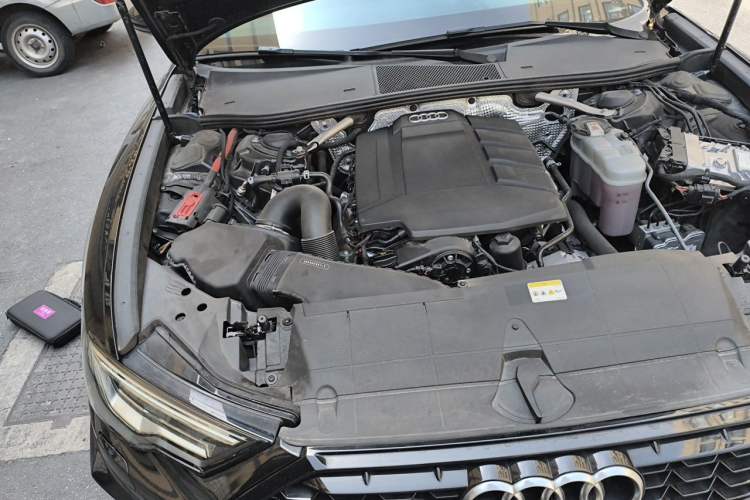 Used Audi A6L 2023 45 TFSI Prestige Dynamic Edition Engine Bay Right