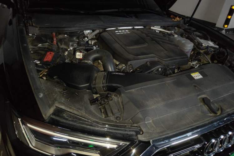 Used Audi A6L 2023 Revised 40 TFSI Luxury Dynamic Edition Engine Bay Right