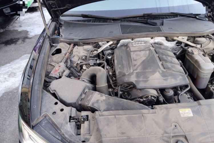 Used Audi A6L 2023 40 TFSI Luxury Dynamic Model Engine Bay Right