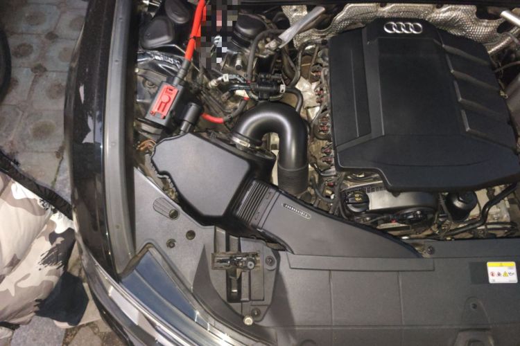 Used Audi A6L 2023 40 TFSI Luxury Dynamic Model Engine Bay Right